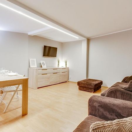 Apartament Poddasze Przy Palmiarni กลีวิตเซ ภายนอก รูปภาพ
